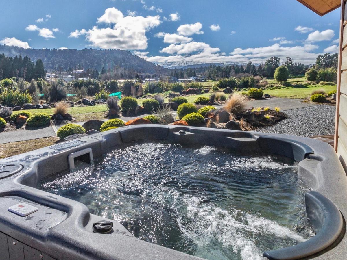 Heavenly Spa Views - Ohakune Holiday Home ภายนอก รูปภาพ