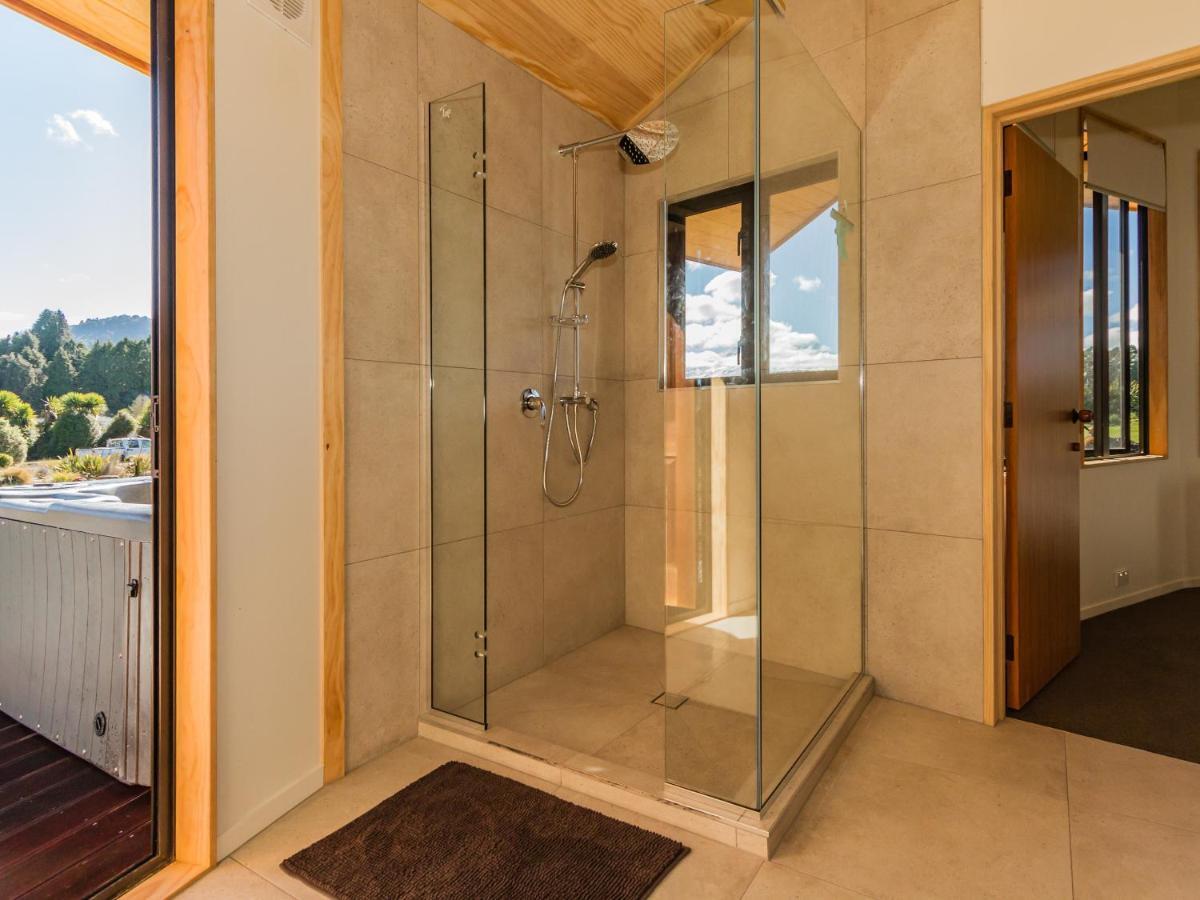 Heavenly Spa Views - Ohakune Holiday Home ภายนอก รูปภาพ