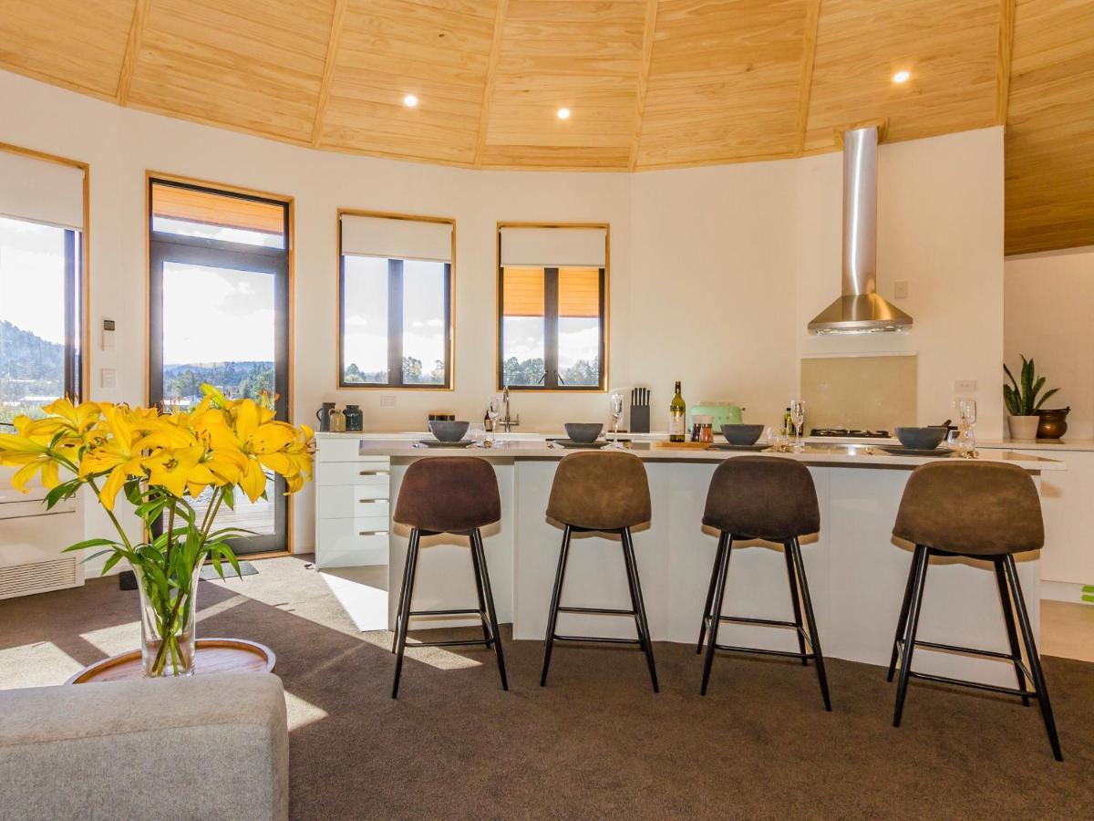 Heavenly Spa Views - Ohakune Holiday Home ภายนอก รูปภาพ